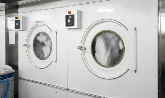 Nowoczesne metody prania odzieży ochronnej dla firm w Ustce