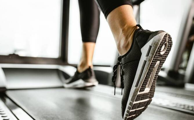 Najlepsze buty sportowe męskie do biegania – co warto wybrać?