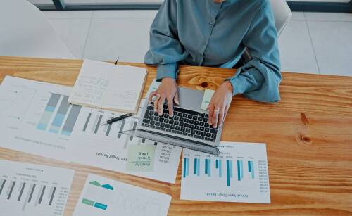 Doradztwo finansowe jako klucz do sukcesu małych i średnich przedsiębiorstw