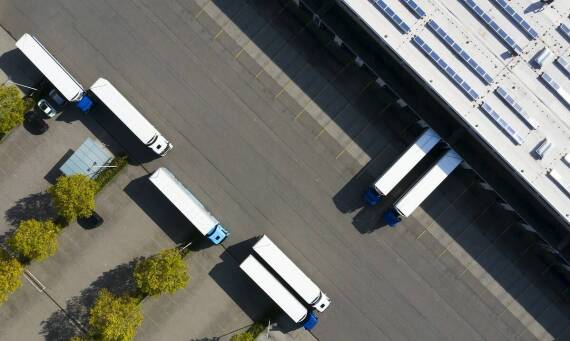 W jakich sytuacjach warto skorzystać z naszego strzeżonego parkingu dla TIR-ów?