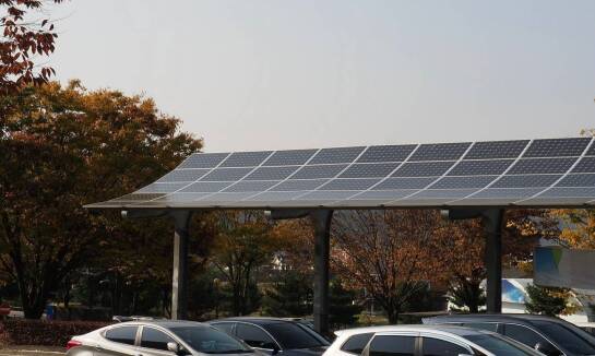 Jak producent garaży dostosowuje ofertę do zmieniających się trendów?