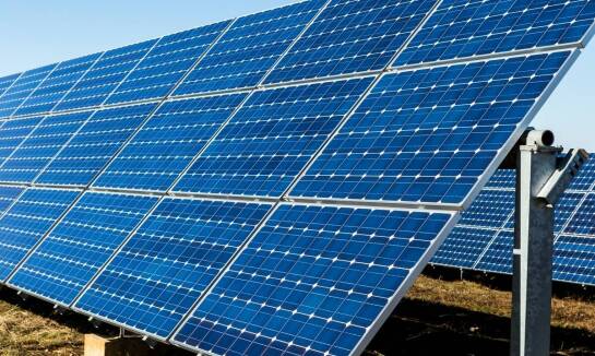 Znaczenie wytrzymałości konstrukcji w farmach fotowoltaicznych