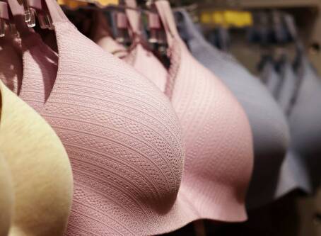 Jak wybrać biustonosz odpowiedni do różnych rodzajów odzieży?