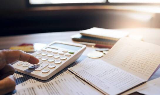 Jakich błędów unikać przy prowadzeniu ksiąg przychodów i rozchodów?