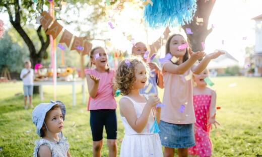 Mega bańki mydlane jako atrakcja na imprezach – co oferujemy?