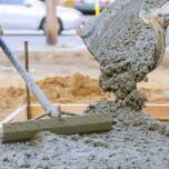 Jak jakość dostawy betonu wpływa na trwałość konstrukcji?