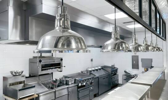 Jakie czynniki wpływają na trwałość komór chłodniczych?