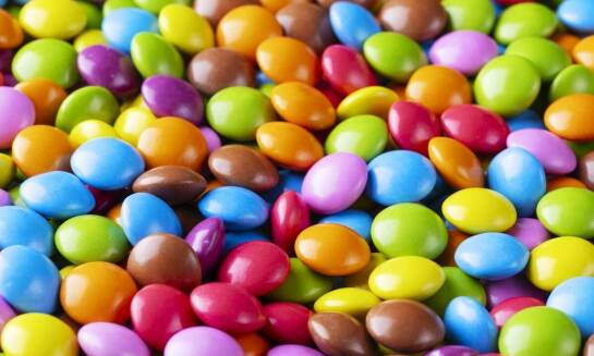 Wybór najlepszych słodyczy w ofercie hurtowni spożywczej – co warto wiedzieć?