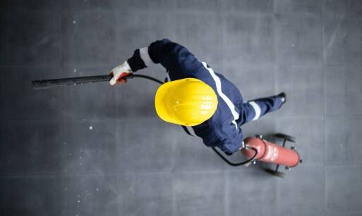 Znaczenie czyszczenia przewodów kominowych dla bezpieczeństwa pożarowego