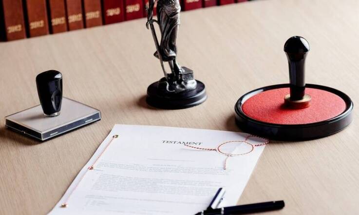 Stwierdzenie nabycia spadku – jak przebiega proces i kiedy warto skorzystać z pomocy prawnika?