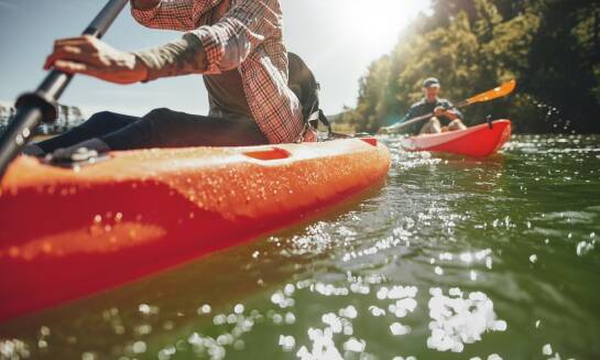 Planowanie trasy spływu kajakowego na rzece Gwda: Praktyczne wskazówki