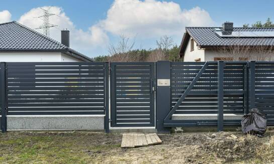 Jak zintegrować automatykę bramową z oświetleniem LED?