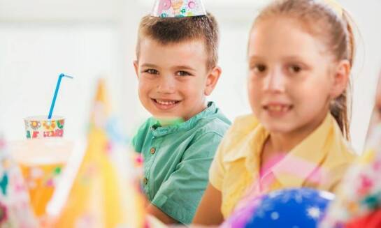 Różnorodność scenariuszy gier Laser Tag - jak wybrać odpowiedni dla dzieci?