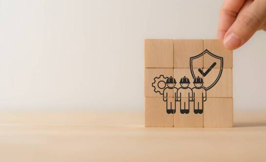 Kto może szkolić w zakresie BHP?