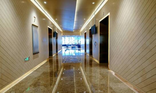 Nowoczesne wzornictwo sejfów hotelowych – estetyka i funkcjonalność w jednym