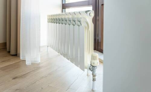 Jakie są zalety wdrożenia centralnego ogrzewania w nowoczesnych kompleksach biurowych?