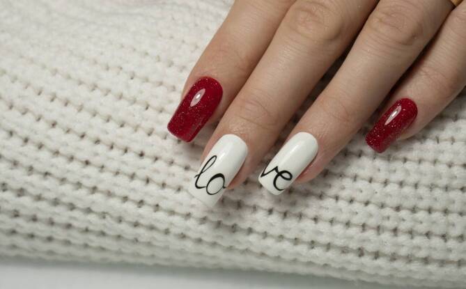 Jakie są korzyści z wyboru manicure hybrydowego?