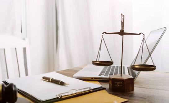 Rola prawnika w postępowaniach cywilnych – pomoc kancelarii adwokackiej