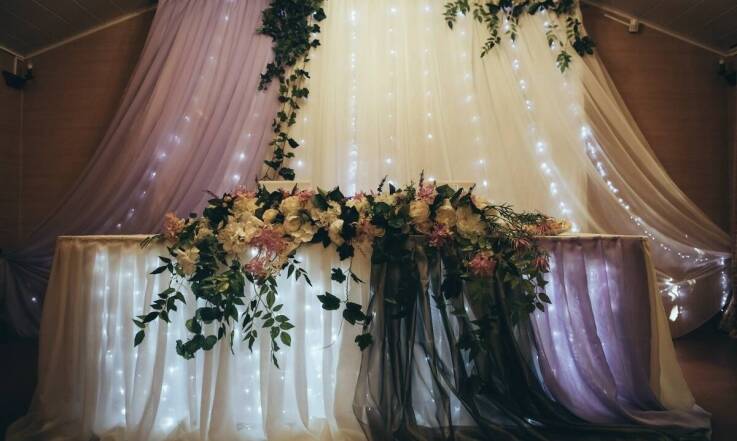 Jak zaplanować wesele tematyczne z pomocą specjalistów?