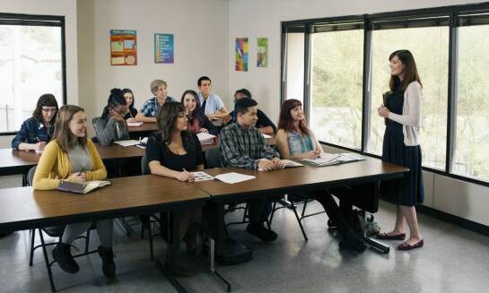 Kompleksowy kurs na wózki widłowe: co oferuje szkolenie?