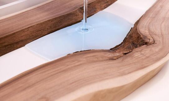 Jakie właściwości cechują kleje poliuretanowe do drewna?