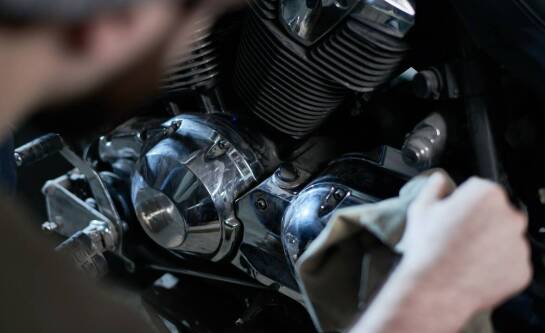 Odnawianie chromowanych elementów motocykli: jakie techniki są najskuteczniejsze?