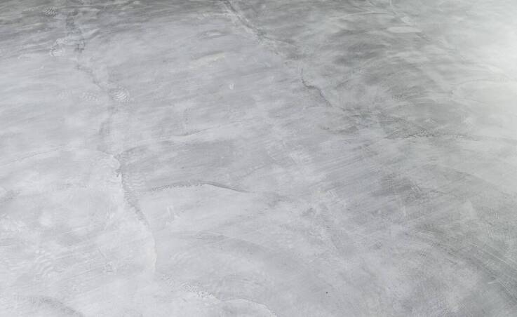 Jak ścianki szklane wpływają na estetykę nowoczesnych biur?