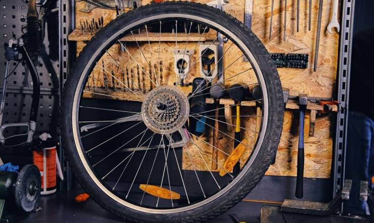 Serwisowanie roweru: Klucz do długowieczności sprzętu