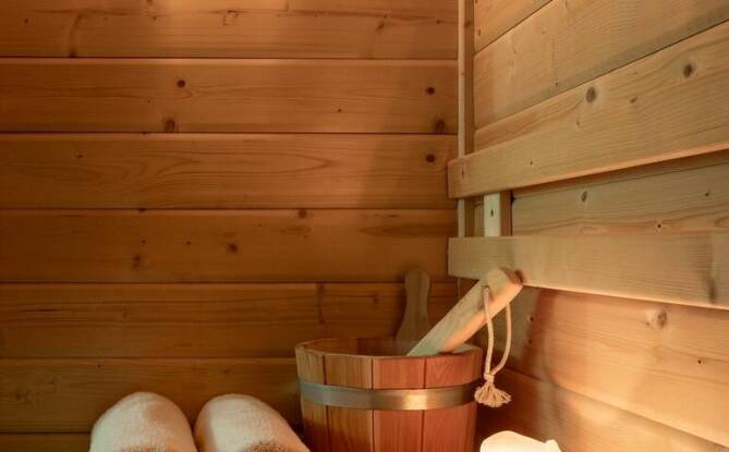 Sauny mobilne – jak wpływają na regenerację po stresującym dniu?