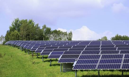 Fotowoltaika dla rolników: jak rozpocząć współpracę z profesjonalną firmą?