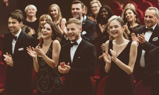 Rola współczesnych utworów zamawianych przez operę w rozwoju repertuaru