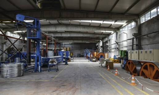 Korzyści płynące z kompleksowej obsługi blacharsko-lakierniczej dla firm transportowych