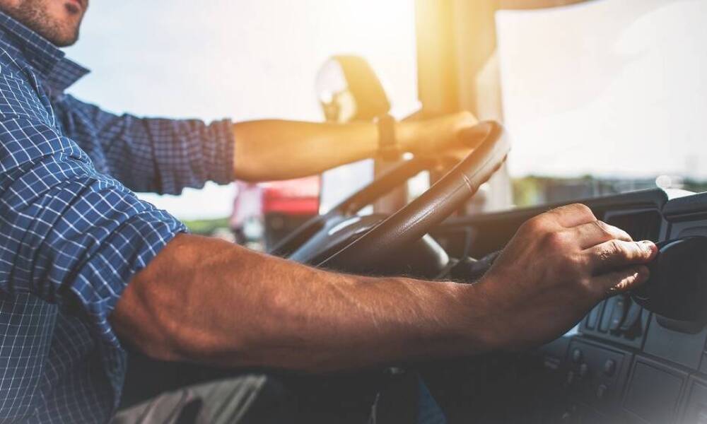 Jak nowe technologie wspomagają rozliczanie czasu pracy kierowców?