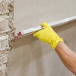 Jakie są najważniejsze aspekty osuszania ścian iniekcją krystaliczną?