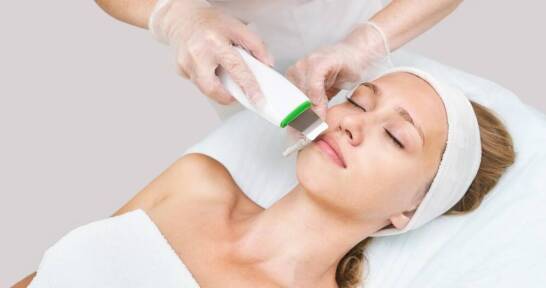 Peeling kawitacyjny a jego wpływ na nadprodukcję sebum