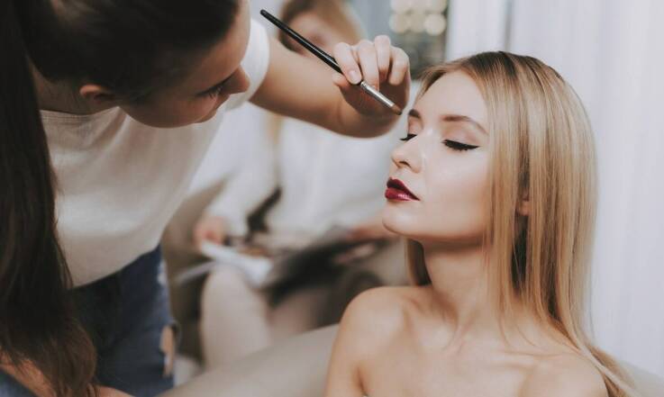 Czy makijaż permanentny jest bezpieczny dla skóry wrażliwej?