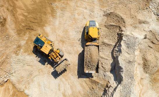 Odkamienianie pól krok po kroku: co warto wiedzieć?