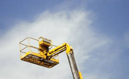 Podnośniki koszowe do zadań specjalnych – jakie modele są dostępne?