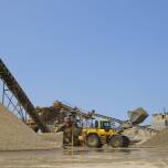 Jakie są wyzwania związane z makroniwelacją terenów miejskich?