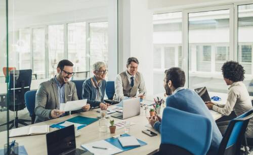 Jak księgowy w Warszawie może pomóc w prowadzeniu pełnej księgowości?