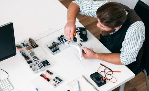 Dlaczego warto wybrać lokalny foto serwis w Poznaniu?