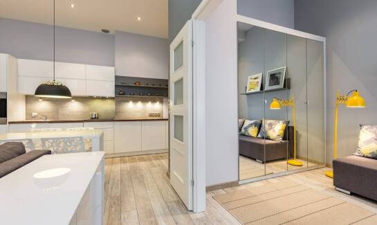 Funkcjonalność bram przesuwnych w kontekście oszczędności przestrzeni