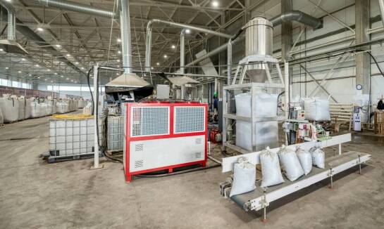 Wpływ konstrukcji dna stożkowego na efektywność rozładunku kontenerów big bag