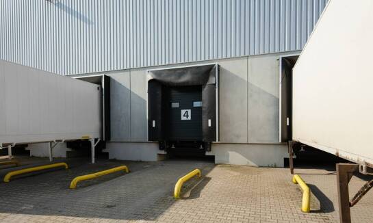 Zastosowanie wiat magazynowych jako osłony dla maszyn