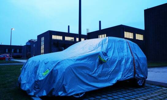 Folia budowlana gruba jako bariera ochronna przed wilgocią