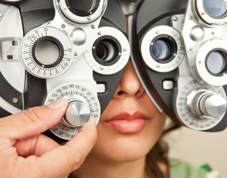 Badanie ostrości widzenia u optyka - co warto wiedzieć?