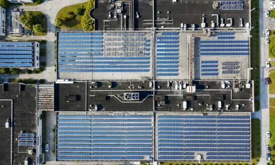 Innowacje w technologii akumulatorów – przyszłość energii