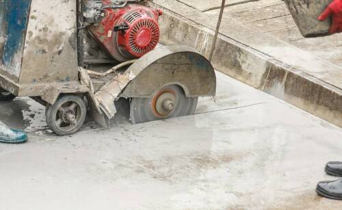Precyzyjne cięcie betonu liną diamentową – innowacje w budownictwie