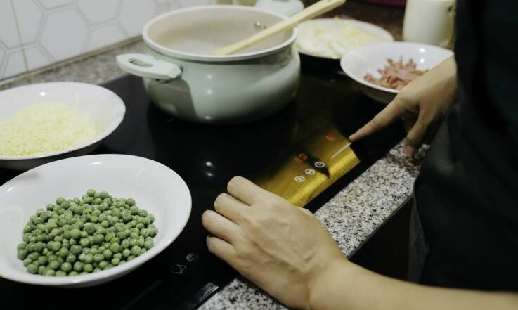 Czy frytkownice beztłuszczowe mogą zastąpić tradycyjne urządzenia kuchenne?