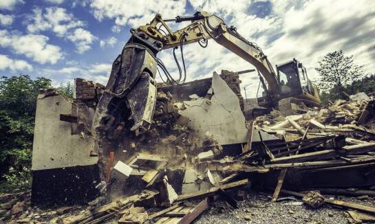 Nowoczesne technologie w wyburzeniach budynków: jak wpływają na efektywność?